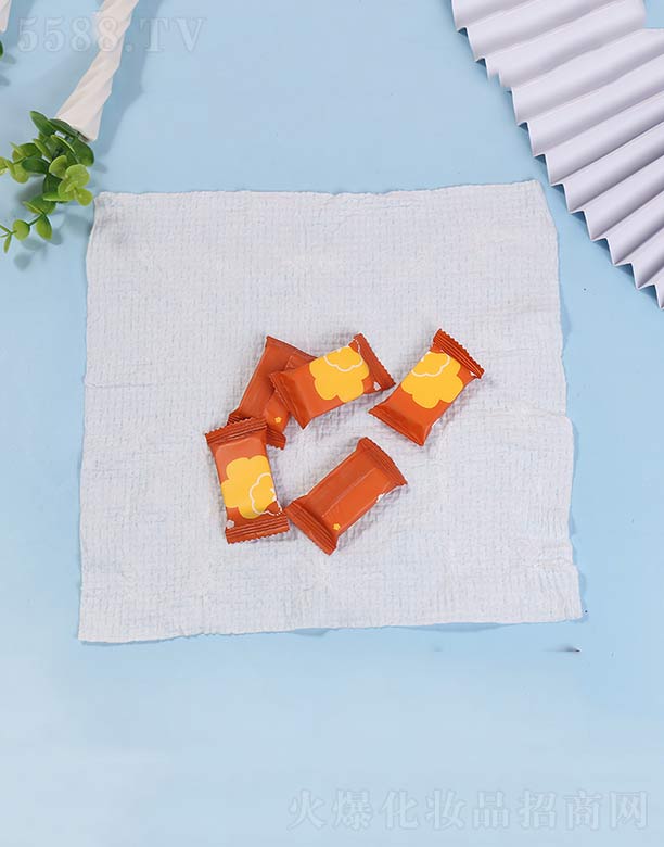 �V�|��ܽ�ݻ��yƷ���޹�˾�����së�������b�Ӻ���һ����ϴĘ��