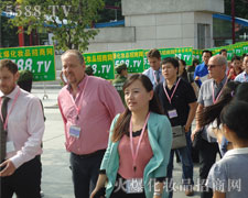 ����ĬĬ��չʾ�Լ�