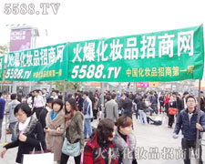 ���˸��ڸ�����(chu��ng)��һ��(g��)��(g��)��Ԓ