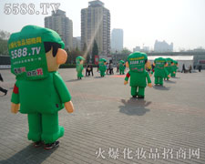 ��ģ����܊�F(tu��n)������������(g��)��(hu��)��(ch��ng)��