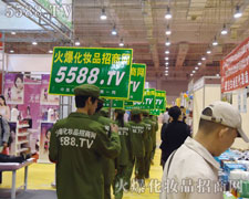 �����ߵ��κεط������ɞ�һ�����c