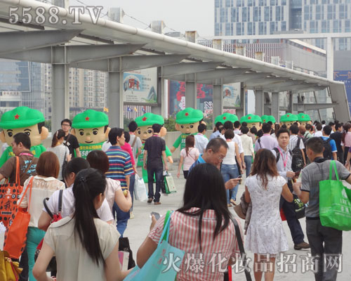 ̤��չ��(hu��)�ƏV֮·���҂��x�o���