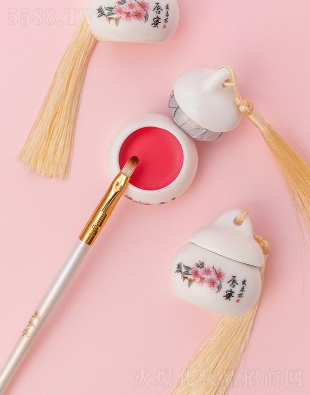 �����ִ���