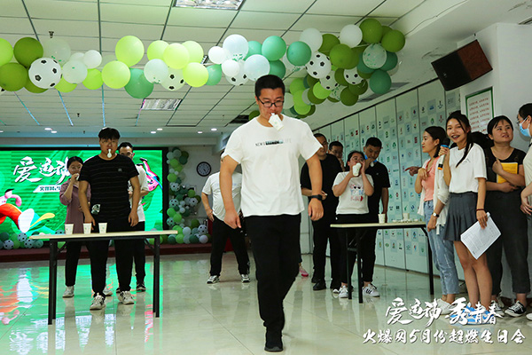 �\�ӽ≺����ӵ������𱬾W(w��ng)�����\�� ���ഺ��5���\�����Օ��A�M�e�k