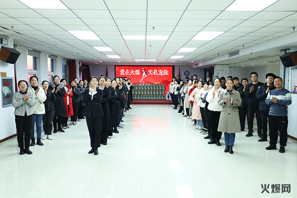 �펽�`���A�������»����𱬾W(w��ng)��T���l(f��)��Ů��(ji��)�YƷ��