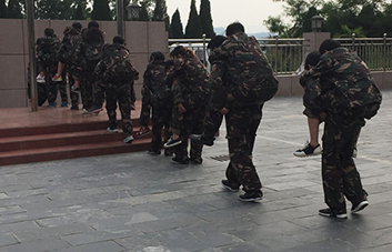 ��������·��һ���ĵ�ϴ�Y��һ�θ�������A��