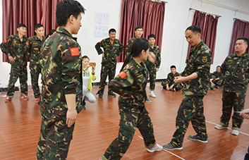 �ɹ�·����Ҫ����һ�z��и���A��·����߀��ƴ��׷��