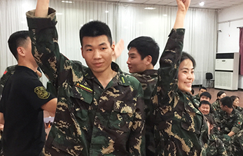 �\(y��n)�I�ᢷ��ɛQ��ǧ��������ؠ�(zh��ng)�������A������